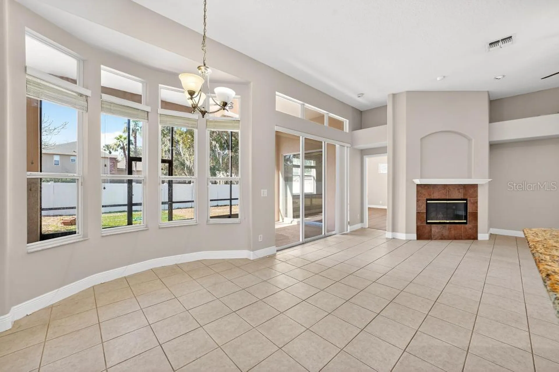 201 W Blue Water Edge Drive Eustis FL 32736