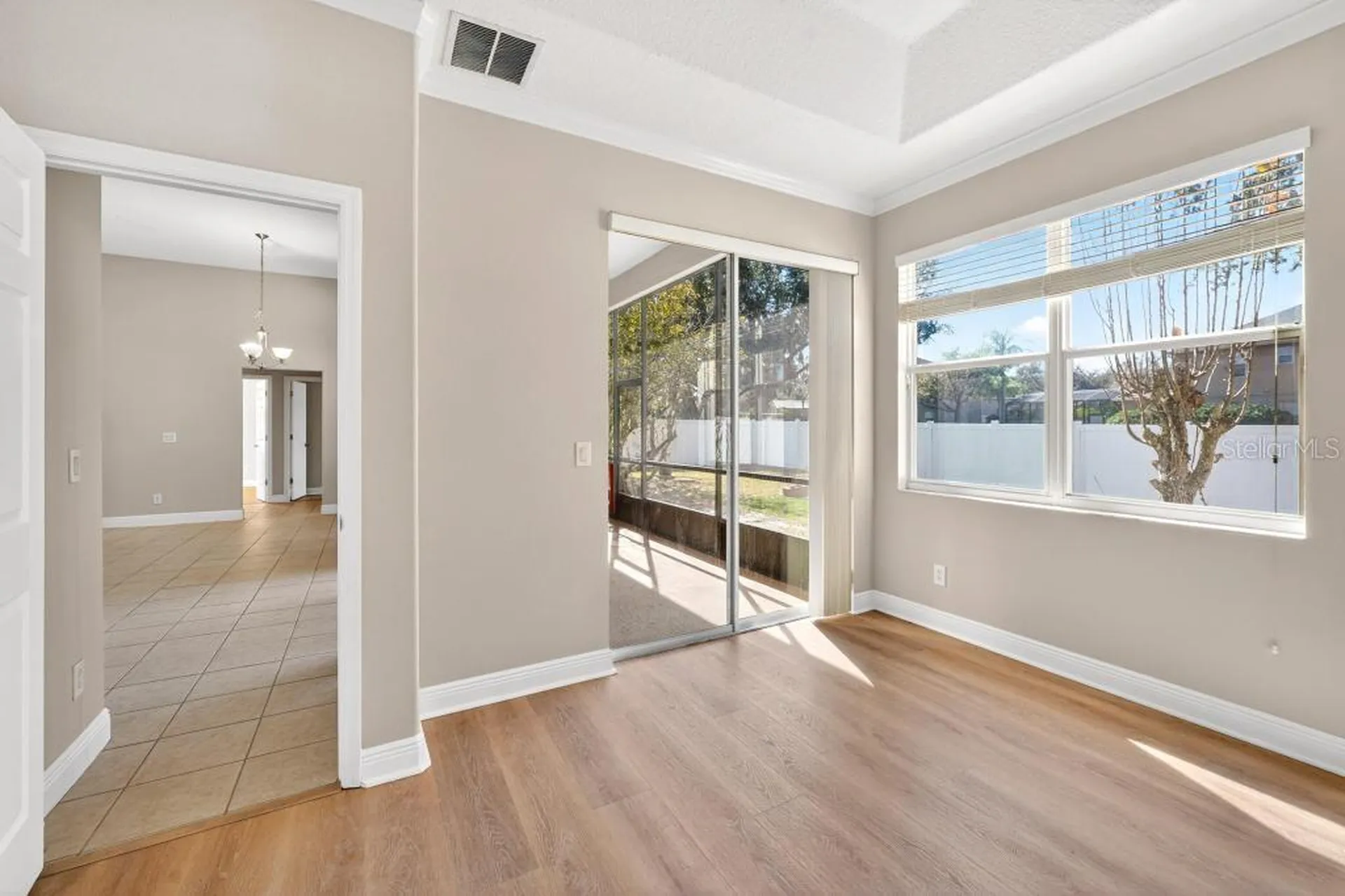 201 W Blue Water Edge Drive Eustis FL 32736