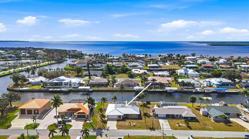 133 Colonial Street SE Port Charlotte FL 33952