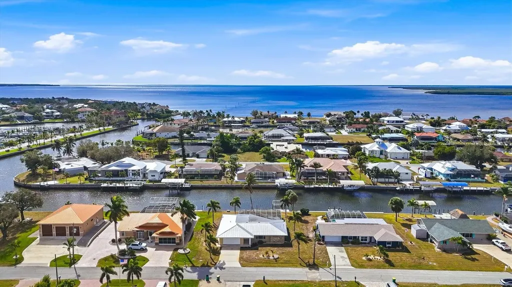 133 Colonial Street SE Port Charlotte FL 33952