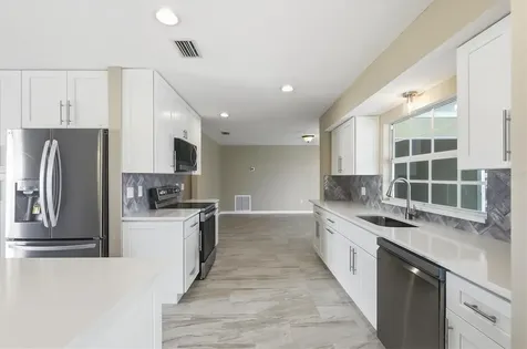 133 Colonial Street SE Port Charlotte FL 33952