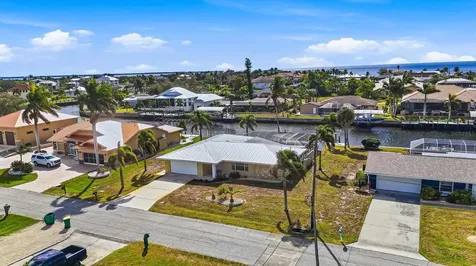 133 Colonial Street SE Port Charlotte FL 33952