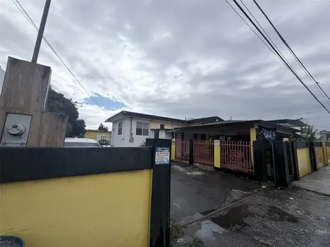 2 Gregorio Agosto Avenue Humacao PR 00791