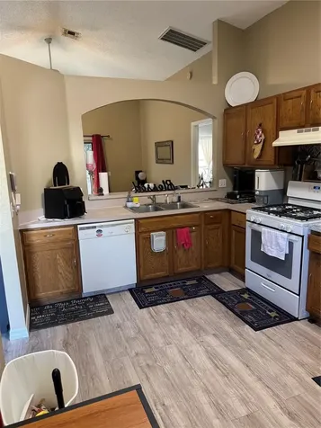300 Heritage Estates Lane Deland FL 32720