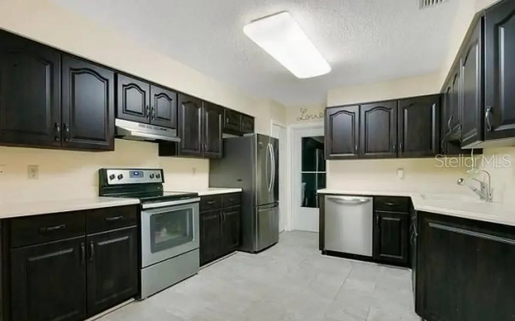 176 Palm Sparrow Court Daytona Beach FL 32119