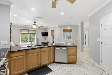 1829 NW 34th Street Gainesville FL 32605