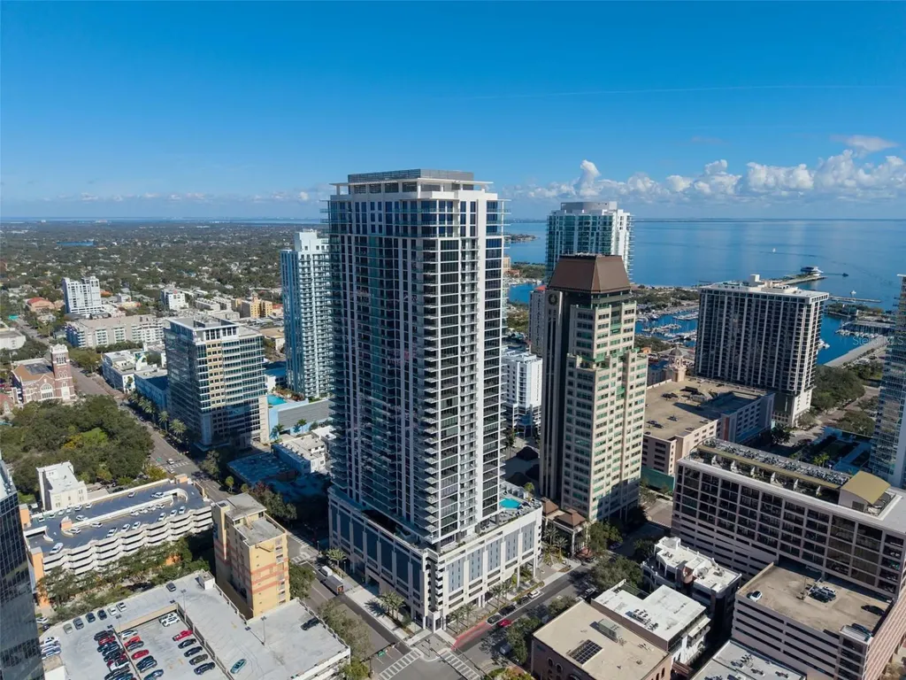 275 1st Avenue S St Petersburg FL 33701