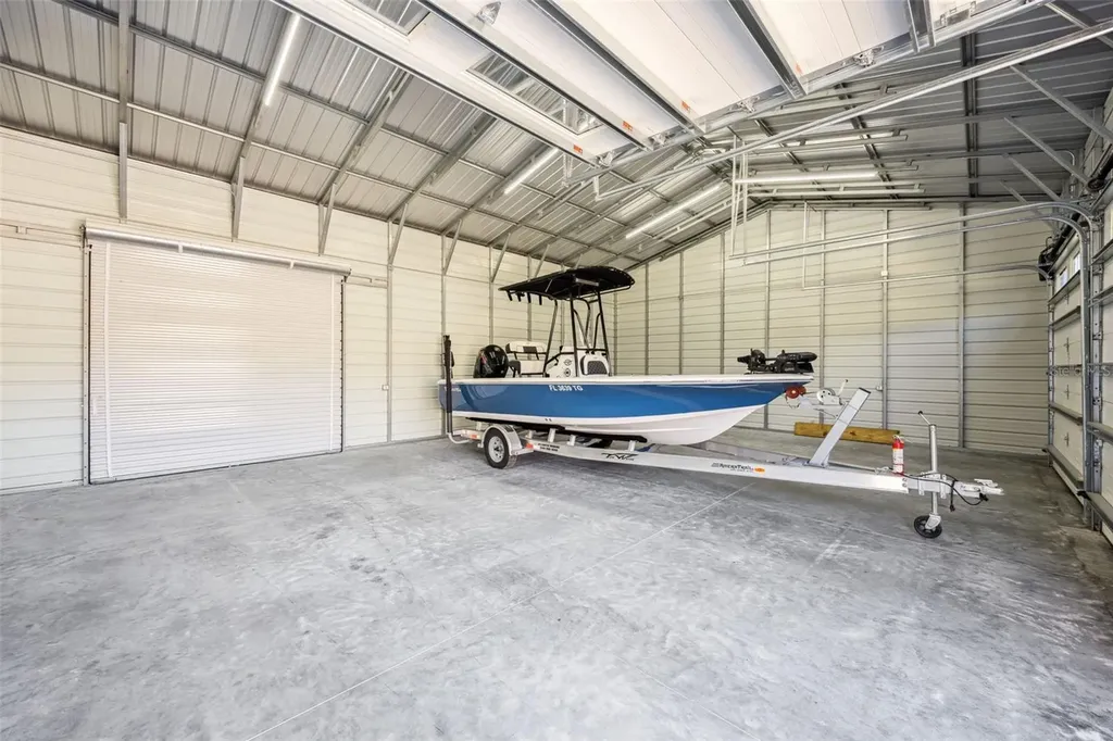 323 Mclain Lane Geneva FL 32732