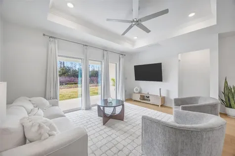 1095 Kistna Drive Zephyrhills FL 33540