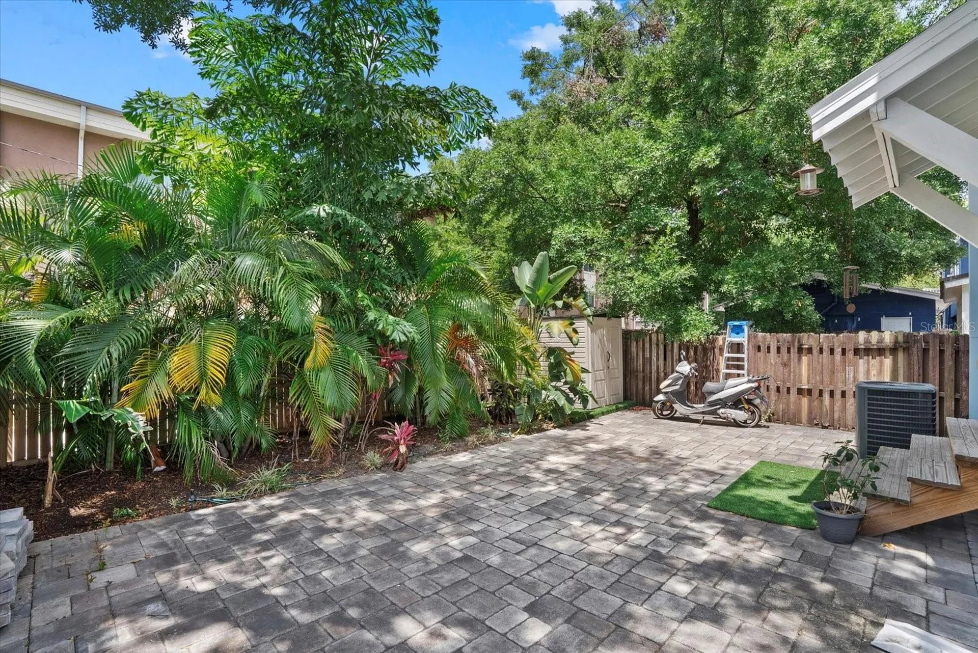 412 E Amelia Avenue Tampa FL 33602
