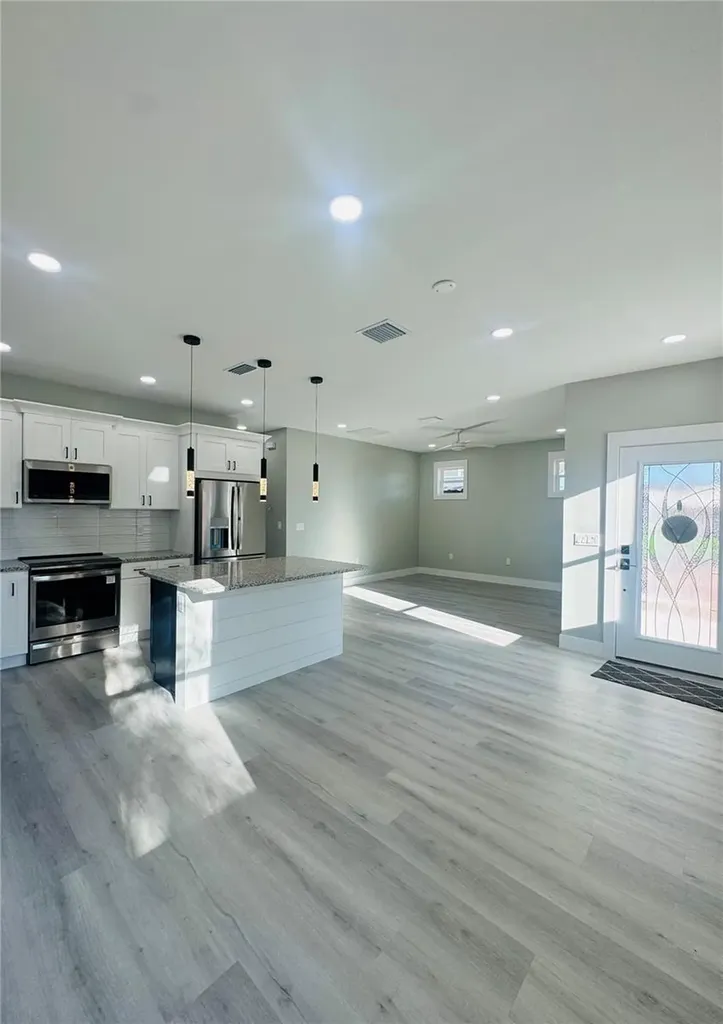 2253 St George Drive Davenport FL 33837