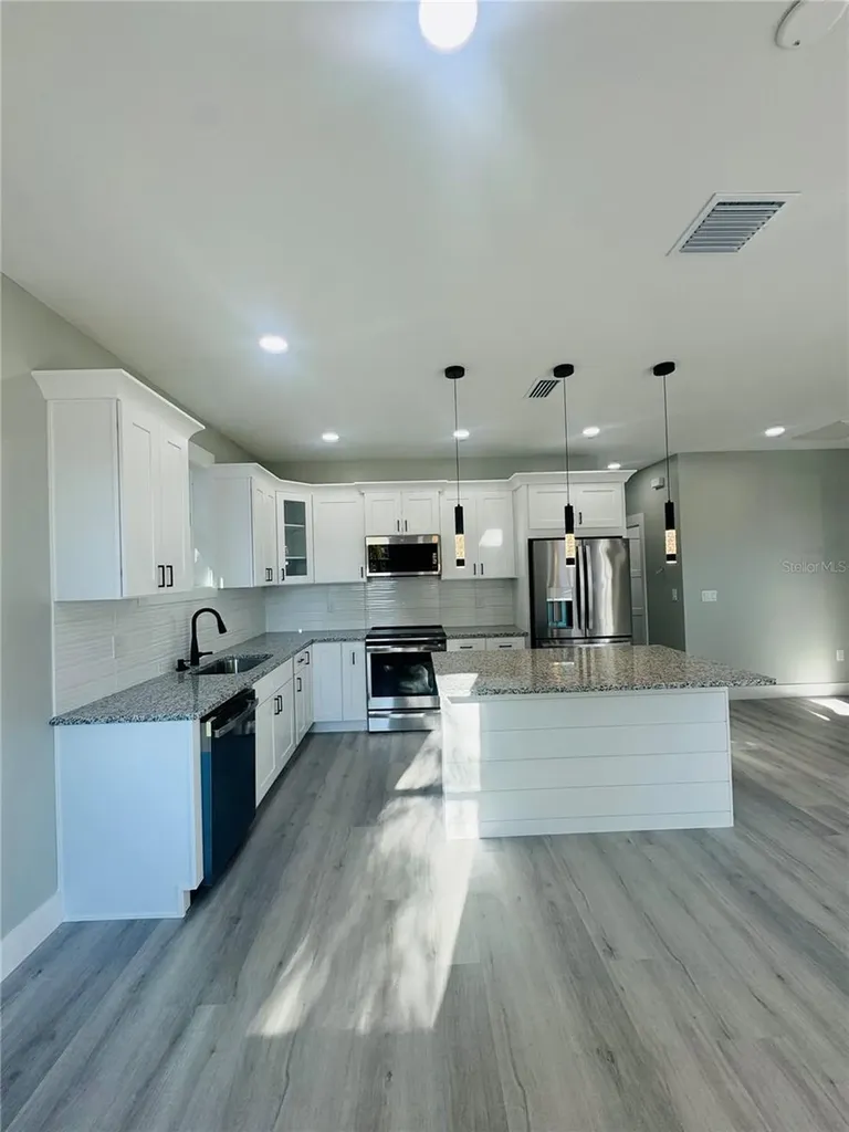 2253 St George Drive Davenport FL 33837