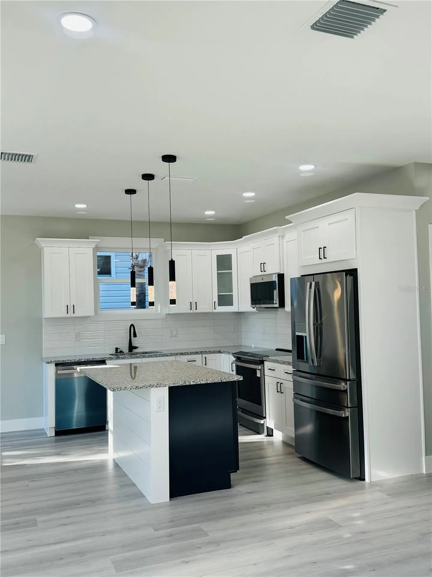 2253 St George Drive Davenport FL 33837