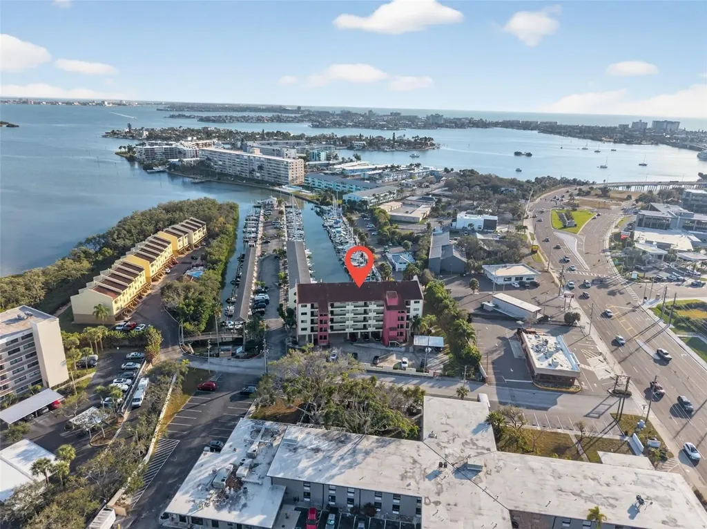 1750 Harbor Place S South Pasadena FL 33707