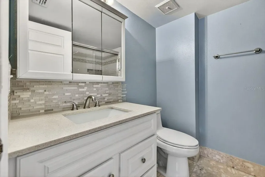 1750 Harbor Place S South Pasadena FL 33707