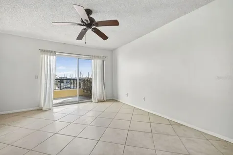 1750 Harbor Place S South Pasadena FL 33707