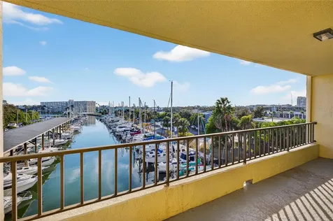 1750 Harbor Place S South Pasadena FL 33707