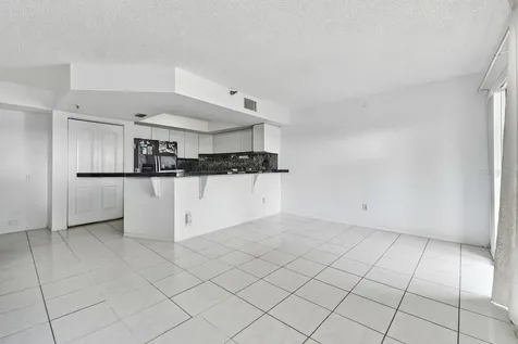 1750 Harbor Place S South Pasadena FL 33707