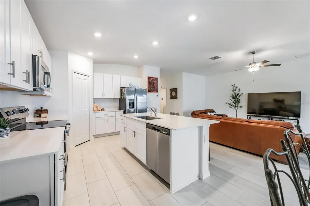 32325 Wishing Haven Drive San Antonio FL 33576