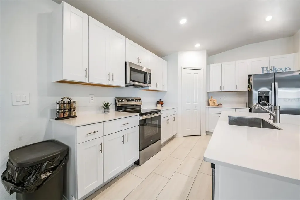 32325 Wishing Haven Drive San Antonio FL 33576