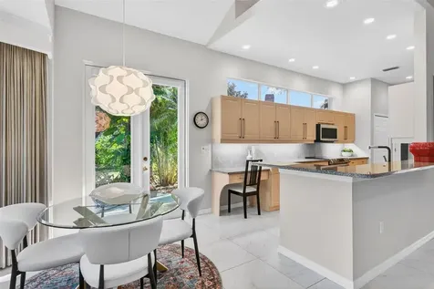 8023 Desoto Woods Drive Sarasota FL 34243