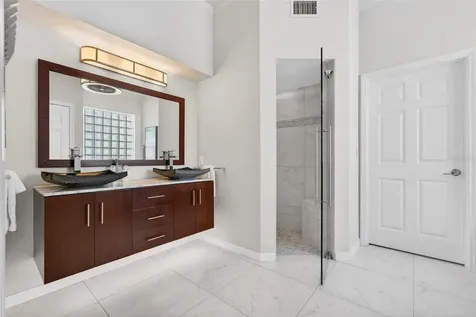 8023 Desoto Woods Drive Sarasota FL 34243