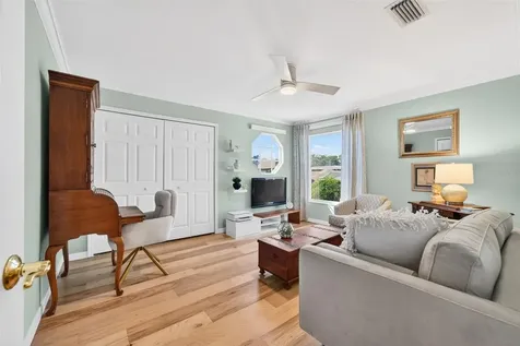 8023 Desoto Woods Drive Sarasota FL 34243