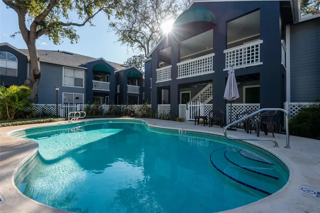 606 S Albany Avenue Tampa FL 33606