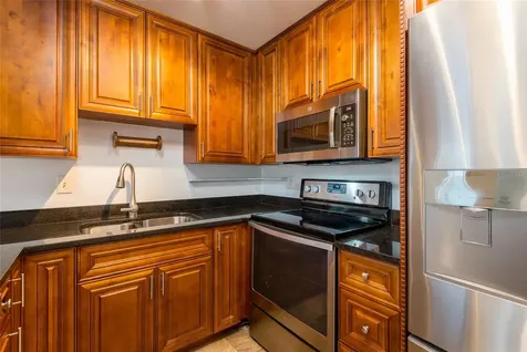606 S Albany Avenue Tampa FL 33606