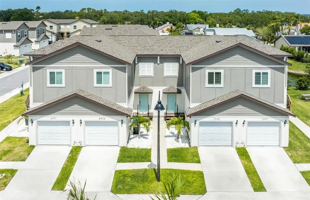 3301 Whitney Road Clearwater FL 33760