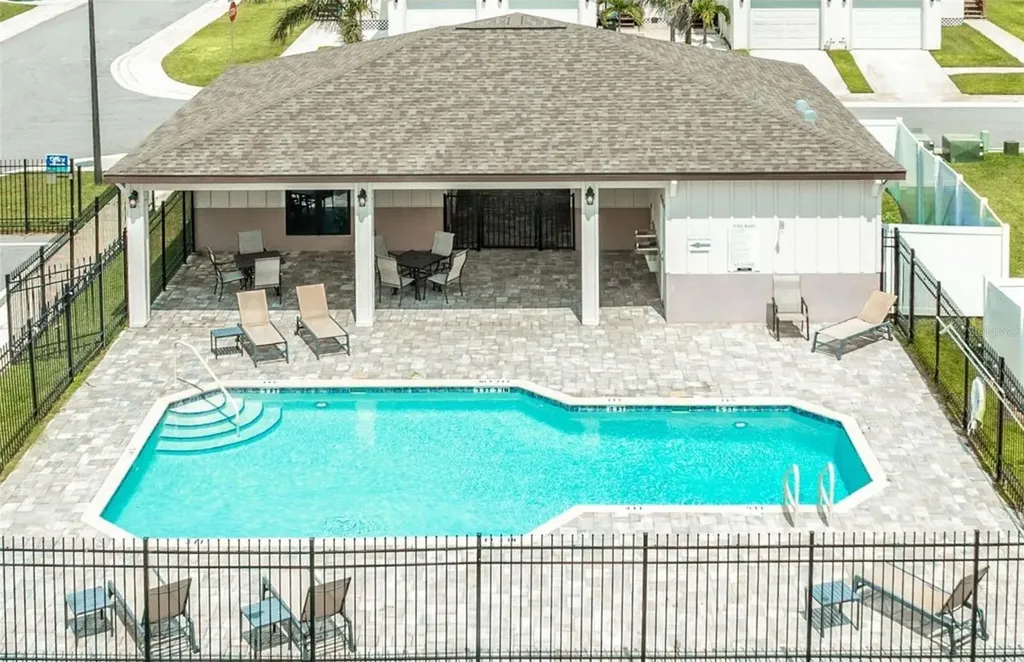 3301 Whitney Road Clearwater FL 33760