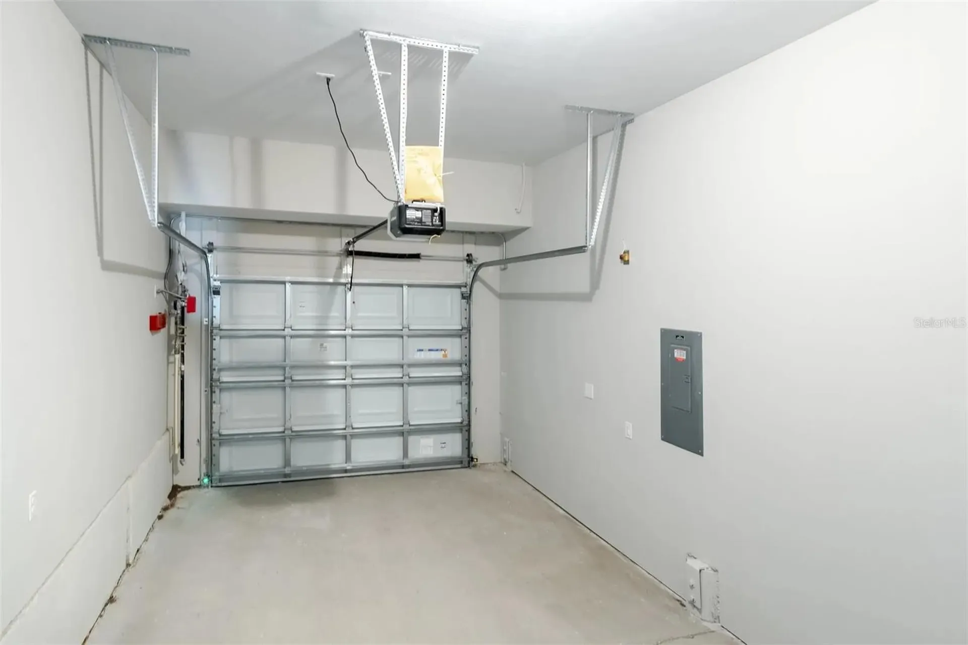 3301 Whitney Road Clearwater FL 33760