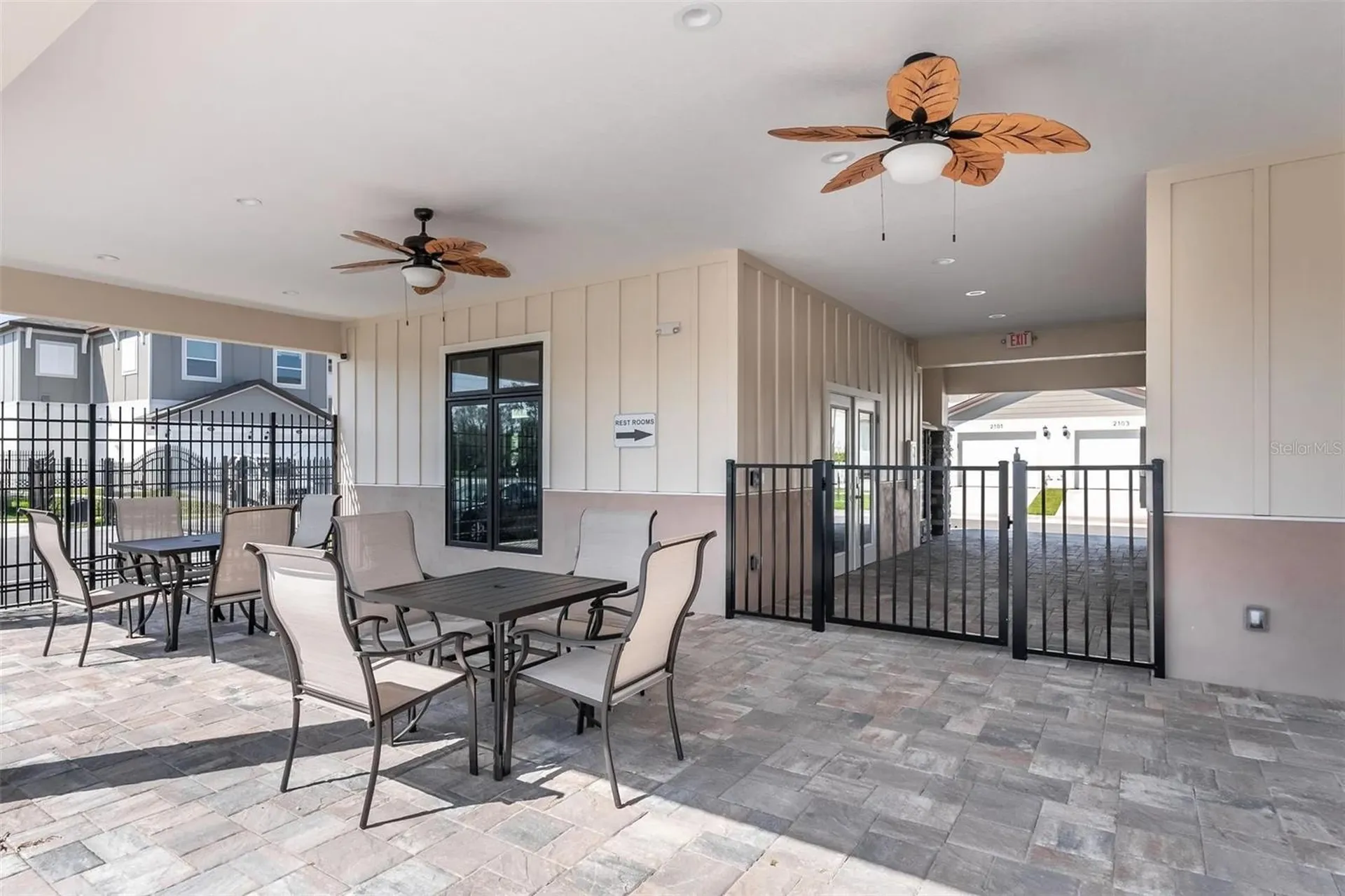 3301 Whitney Road Clearwater FL 33760