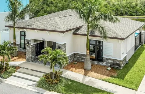 3301 Whitney Road Clearwater FL 33760