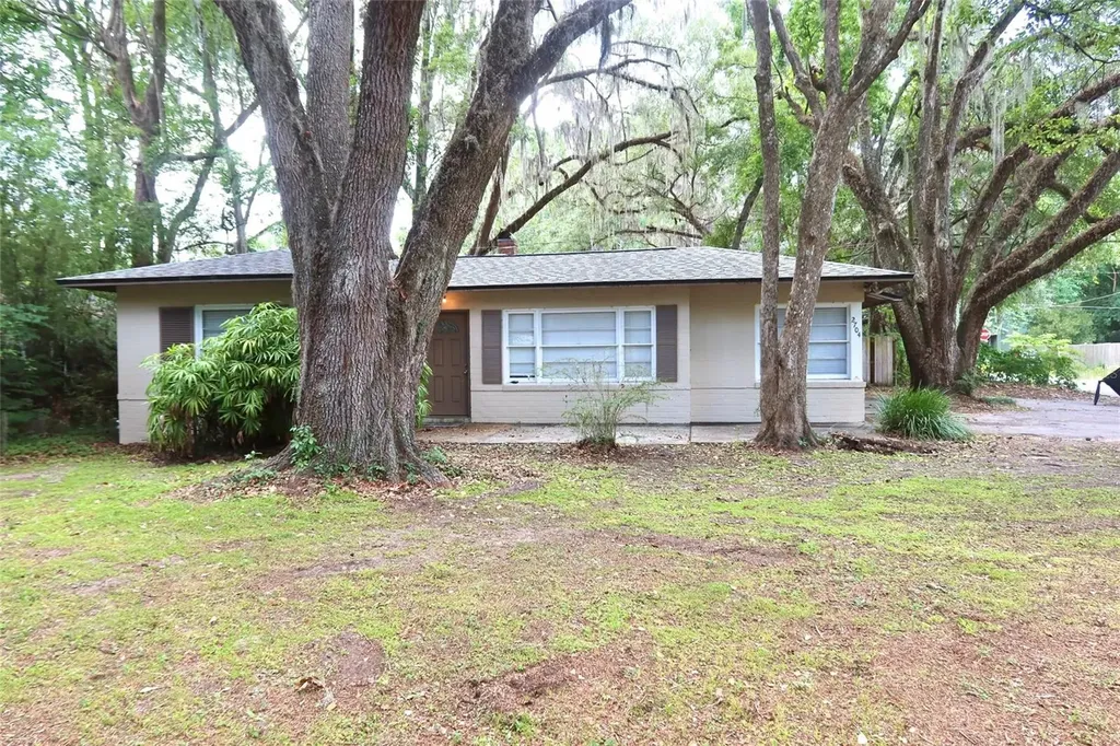 2704 NW 1st Avenue Gainesville FL 32607