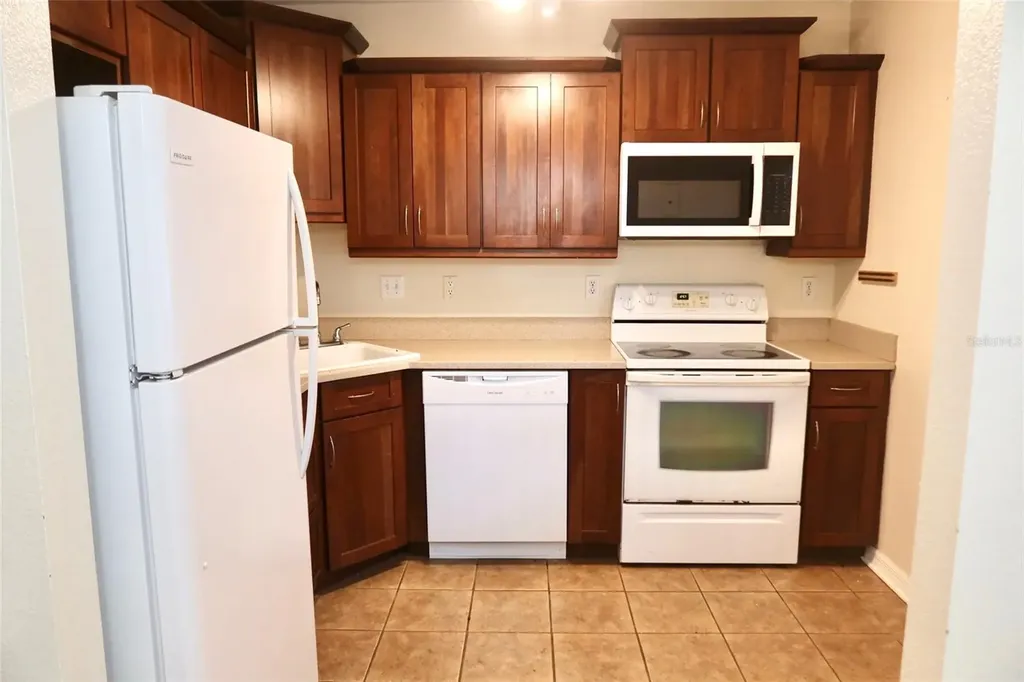 2704 NW 1st Avenue Gainesville FL 32607