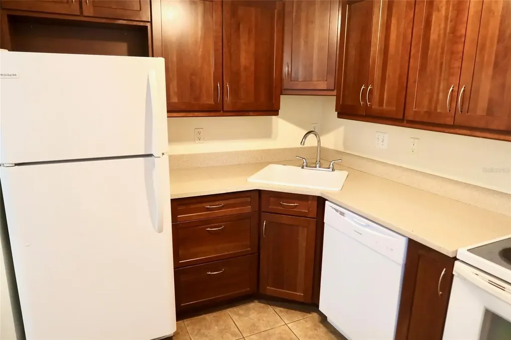 2704 NW 1st Avenue Gainesville FL 32607