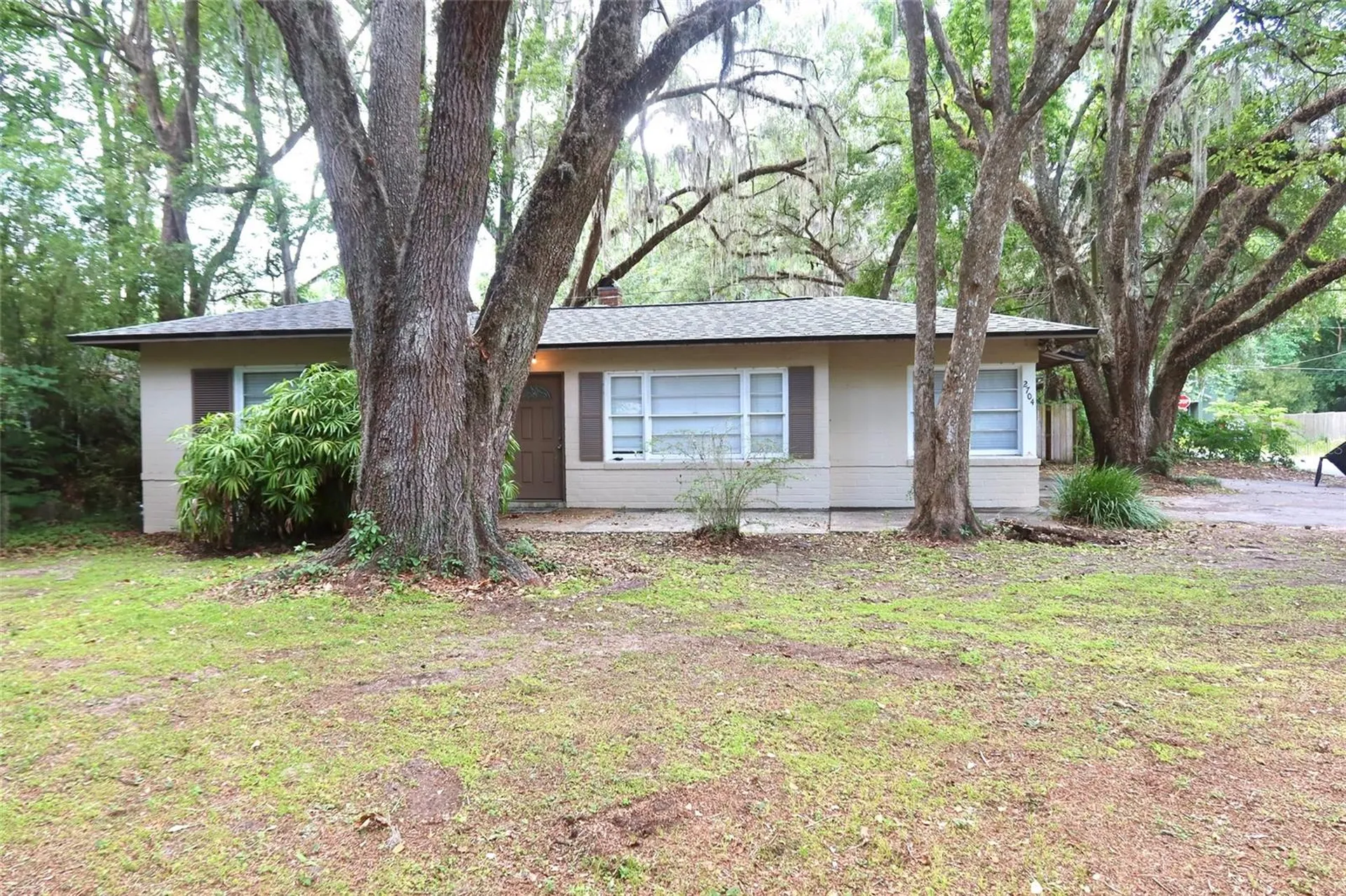 2704 NW 1st Avenue Gainesville FL 32607