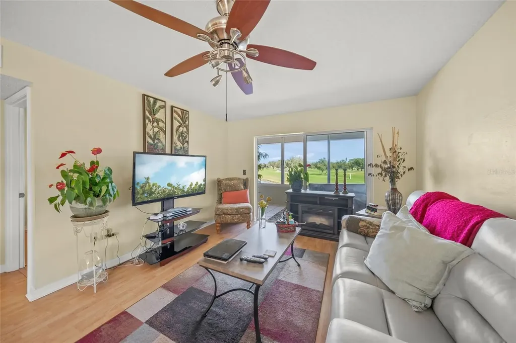 7193 W Country Club Drive N Sarasota FL 34243