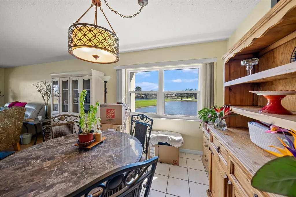 7193 W Country Club Drive N Sarasota FL 34243