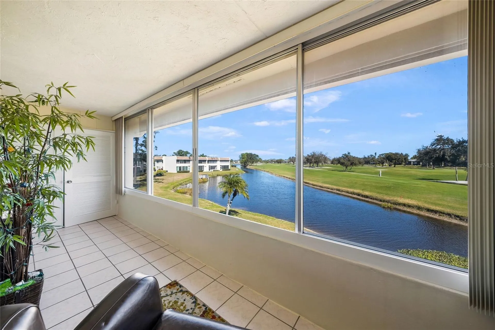 7193 W Country Club Drive N Sarasota FL 34243