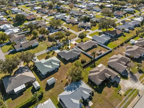 2220 Jackson Heights Drive Sebring FL 33870