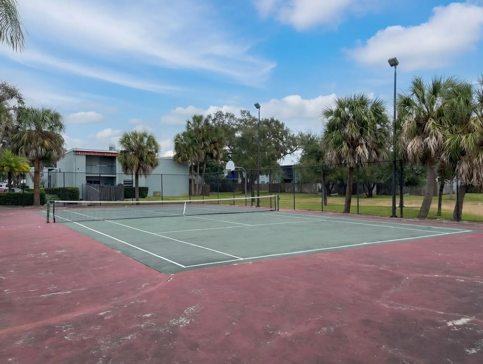 2814 Somerset Park Drive Tampa FL 33613