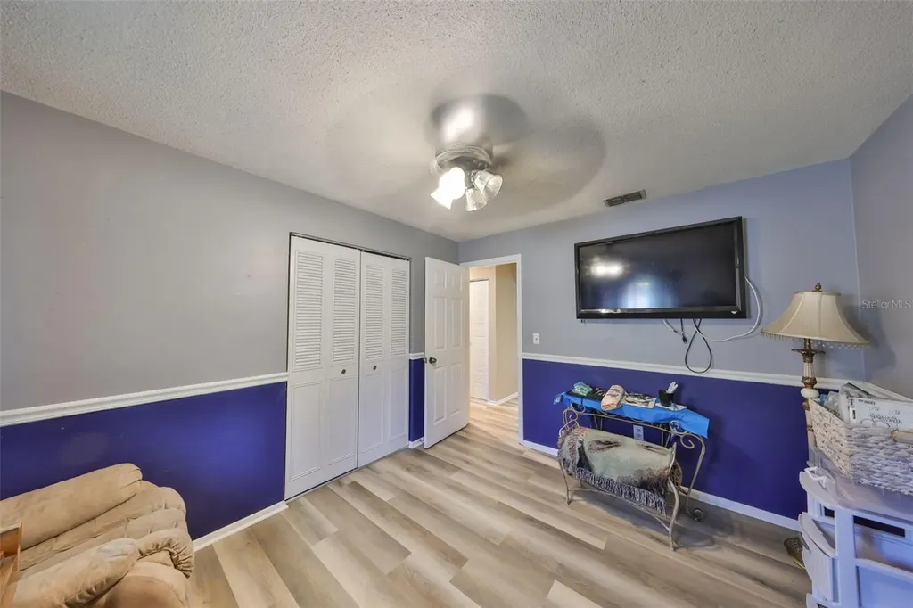 12341 79th Place Seminole FL 33772