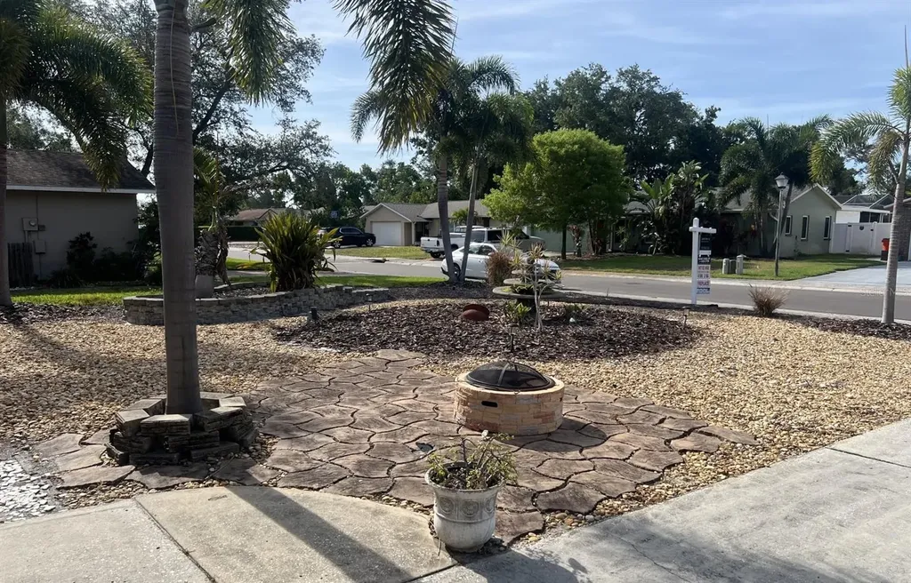 12341 79th Place Seminole FL 33772