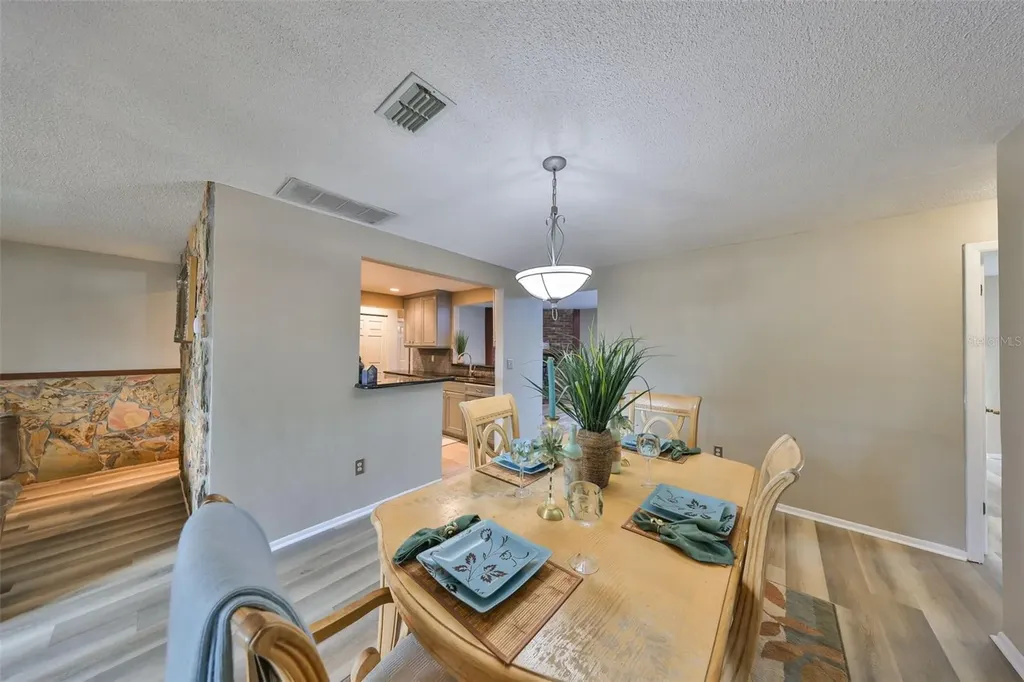 12341 79th Place Seminole FL 33772