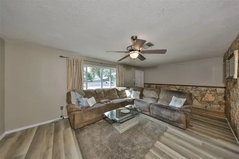 12341 79th Place Seminole FL 33772