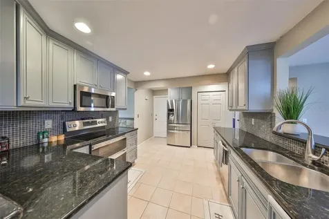 12341 79th Place Seminole FL 33772
