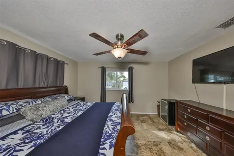 12341 79th Place Seminole FL 33772