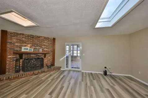 12341 79th Place Seminole FL 33772